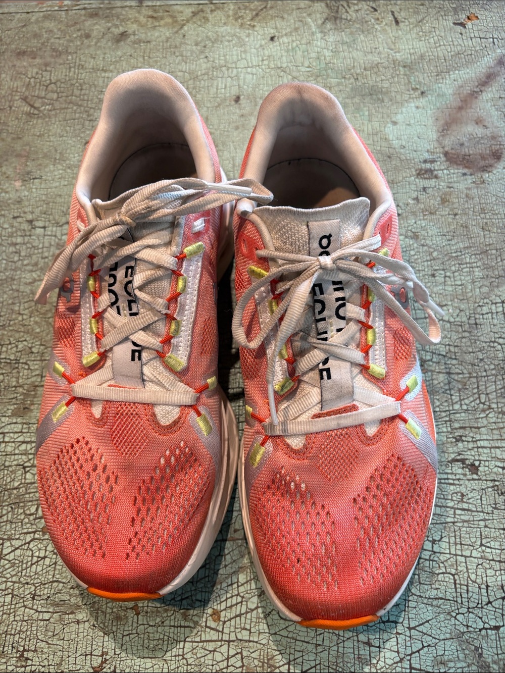 On Cloudflow Women’s Running Shoes Pink White Athletic Sneakers US 9 - Picture 3 of 6